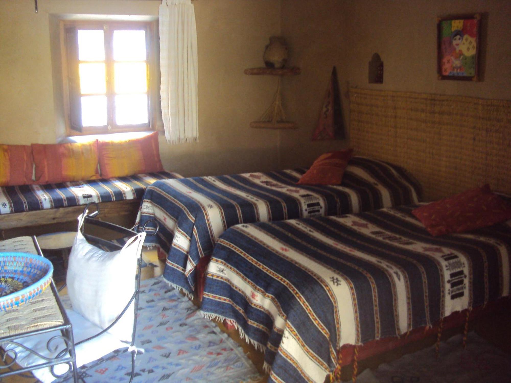 Dar Lorkam Bed & Breakfast Skoura Bilik gambar